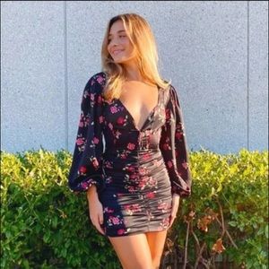 For love and lemons wyatt floral dress